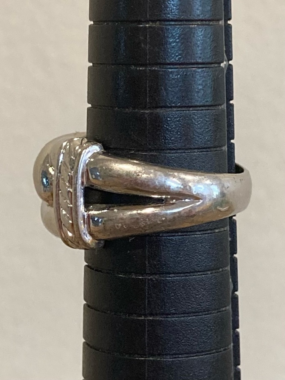 Sterling Silver 925 Knot Statement Ring - Women’s Jewelry - Size 8.5 - Picture 15 of 16